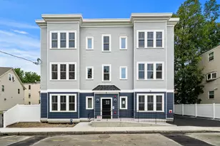 9 Downer Ct, Boston, MA 02122 - Photo 35