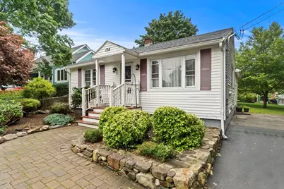134 Marshall Ave, Lowell, MA 01851 - Photo 23