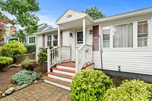 134 Marshall Ave, Lowell, MA 01851 - Photo 27