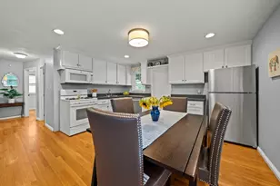 134 Marshall Ave, Lowell, MA 01851 - Photo 3