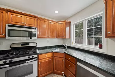 200 Justin Dr #4, Weymouth, MA 02188 - Photo 9