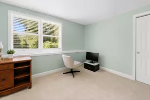 1261 Church St, New Bedford, MA 02745 - Photo 9