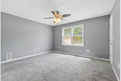27 Judy Ln, East Longmeadow, MA 01028 - Photo 13