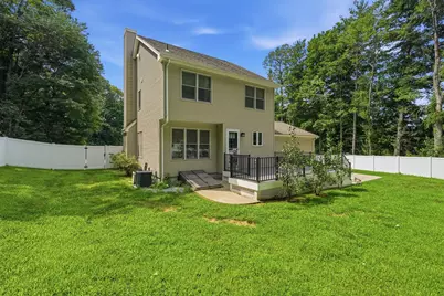27 Judy Ln, East Longmeadow, MA 01028 - Photo 31