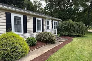 8 Warren Rd, Auburn, MA 01501 - Photo 19