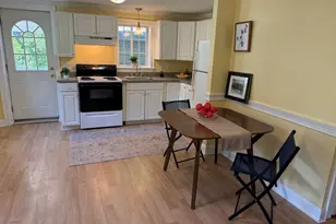 8 Warren Rd, Auburn, MA 01501 - Photo 3