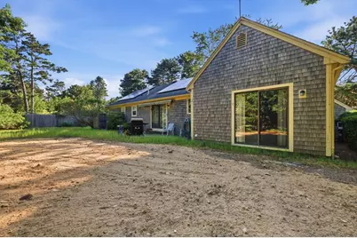 46 4 Seasons Dr, Yarmouth, MA 02664 - Photo 9