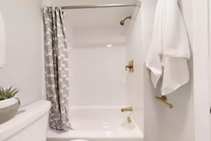 225R Western Ave, Cambridge, MA 02139 - Photo 7