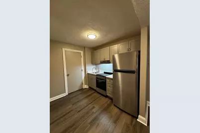 1870 Beacon St. #6-06, Boston, MA 02135 - Photo 5