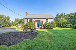 129 Forest St, Franklin, MA 02038 - Photo 1