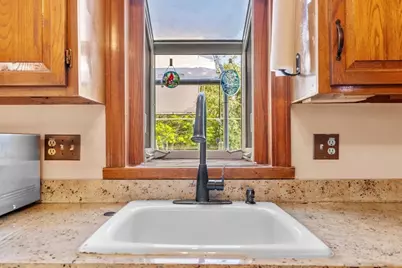 129 Forest St, Franklin, MA 02038 - Photo 9