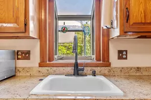 129 Forest St, Franklin, MA 02038 - Photo 9