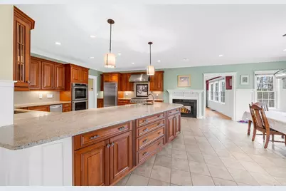 57 Shattuck St, Pepperell, MA 01463 - Photo 11