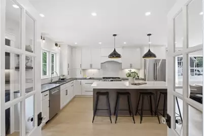158 Lake St, Wilmington, MA 01887 - Photo 5