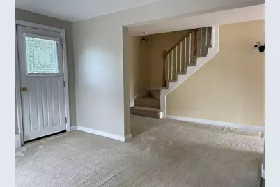 31 Stockholm St, Bellingham, MA 02019 - Photo 11