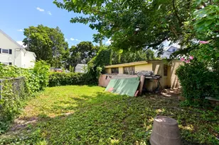 51 Oakland St, Malden, MA 02148 - Photo 33