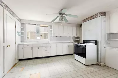 51 Oakland Street, Malden, MA 02148 - Photo 9