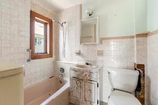 51 Oakland St, Malden, MA 02148 - Photo 25