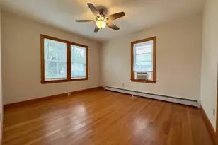 2 Cameron St, Worcester, MA 01604 - Photo 7