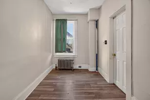 37 4th St, Lowell, MA 01850 - Photo 17