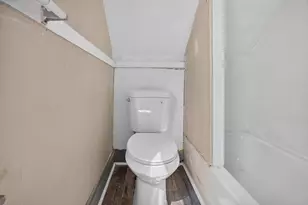 37 4th St, Lowell, MA 01850 - Photo 37