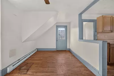 37 Fourth St, Lowell, MA 01850 - Photo 29