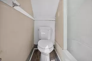 37 4th St, Lowell, MA 01850 - Photo 37