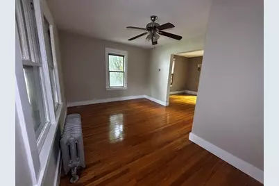 109 Kingsley St, Springfield, MA 01104 - Photo 5