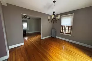109 Kingsley St, Springfield, MA 01104 - Photo 7