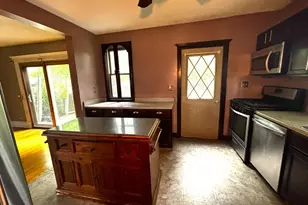 109 Kingsley St, Springfield, MA 01104 - Photo 11