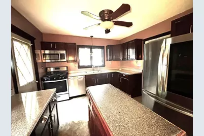 109 Kingsley St, Springfield, MA 01104 - Photo 13