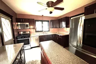 109 Kingsley St, Springfield, MA 01104 - Photo 13