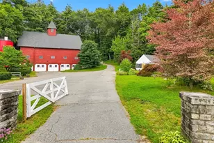 176 Sherburne Ave, Tyngsborough, MA 01879 - Photo 41
