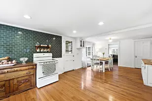 176 Sherburne Ave, Tyngsborough, MA 01879 - Photo 5