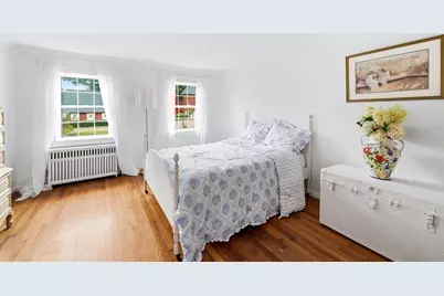 176 Sherburne Ave, Tyngsborough, MA 01879 - Photo 11