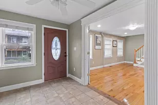 9 Mechanic St, Framingham, MA 01701 - Photo 5