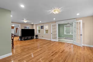 9 Mechanic St, Framingham, MA 01701 - Photo 7