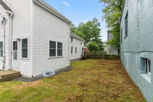 9 Mechanic St, Framingham, MA 01701 - Photo 27