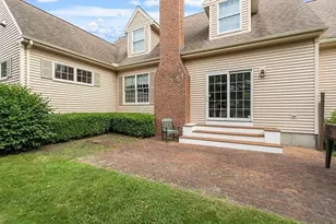 4 Crestview Dr, Deerfield, MA 01373 - Photo 7
