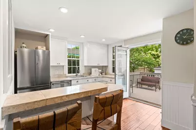 16 Warren St #16, Newburyport, MA 01950 - Photo 5