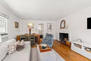 16 Warren St, Newburyport, MA 01950 - Photo 9