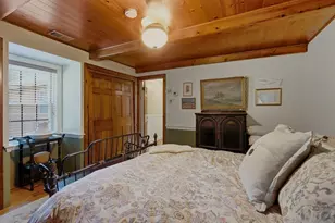 41 Brook St, Wakefield, MA 01880 - Photo 21