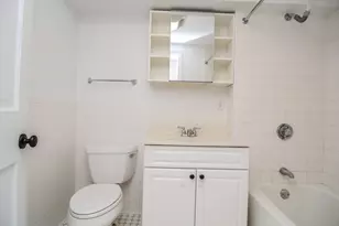 240 Franklin St, Cambridge, MA 02139 - Photo 9