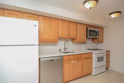 240 Franklin St #B2, Cambridge, MA 02139 - Photo 5