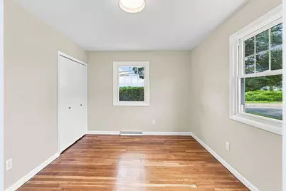 60 Sable Ave, Dartmouth, MA 02747 - Photo 19