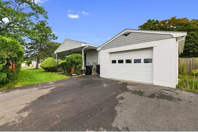60 Sable Ave, Dartmouth, MA 02747 - Photo 35