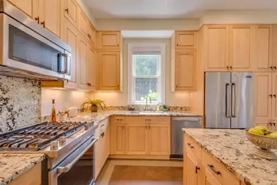 10 Boylston Pl #10, Boston, MA 02130 - Photo 7