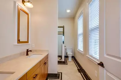10 Boylston Pl #10, Boston, MA 02130 - Photo 17