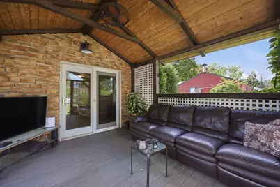 71 Ogden St, Springfield, MA 01151 - Photo 3