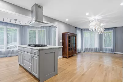 247 Hampstead St, Methuen, MA 01844 - Photo 3